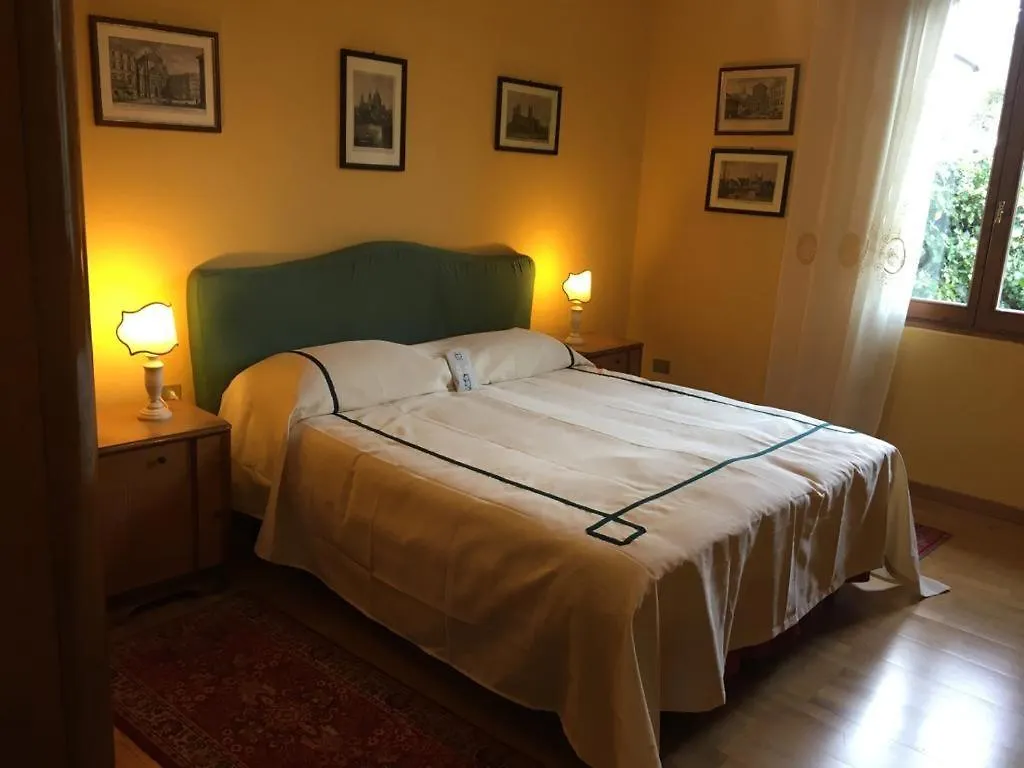 Villa In Private Estate,Shared Pool,Parking,3Km To Ponte Vecchio Florence Italy