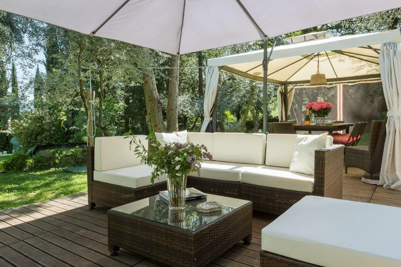 Villa In Private Estate,Shared Pool,Parking,3Km To Ponte Vecchio Florence